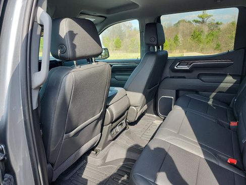 Certified 2024 GMC Sierra 1500 SLT image 14