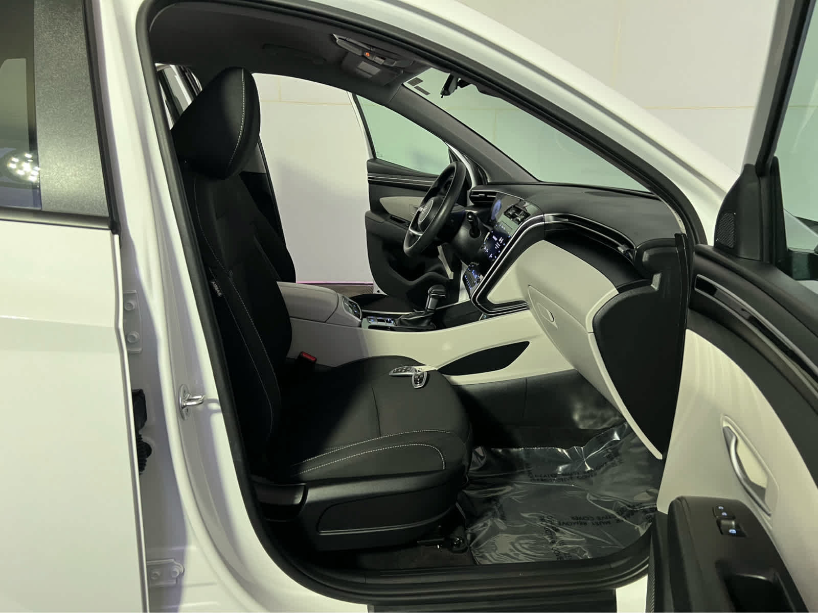 Used 2024 Hyundai Tucson SEL AWD/4WD image 28