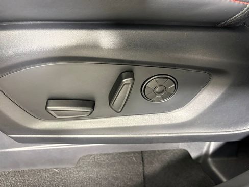 Certified 2025 Ford Explorer ST image 16