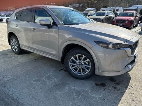 New 2025 MAZDA CX-5 AWD 2.5 S w/ Preferred Package image 7