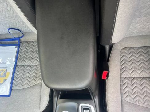 Used 2023 Chevrolet Equinox LS w/ LPO, Cargo Package AWD/4WD image 10