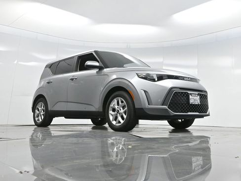 Used 2024 Kia Soul LX w/ Option Group 015 image 53