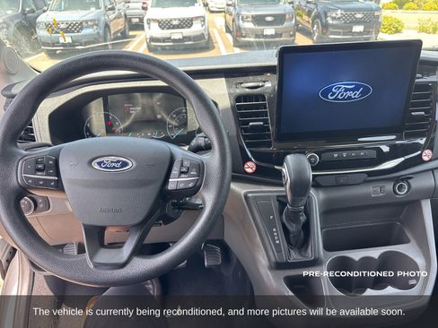 Used 2023 Ford Transit 350 XLT RWD image 9