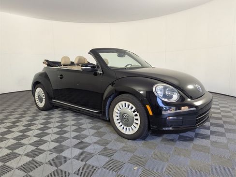 Used 2013 Volkswagen Beetle 2.5 image 26