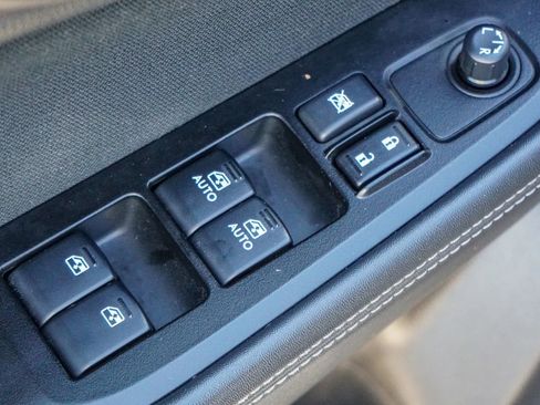 Used 2017 Subaru Outback 2.5i Premium image 30