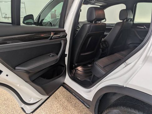 Used 2017 BMW X4 xDrive28i AWD/4WD image 13