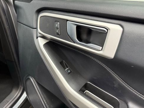 Certified 2022 Ford Explorer XLT w/ Equipment Group 202A image 52