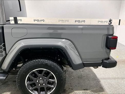 Used 2022 Jeep Gladiator Overland w/ Popular Equipment Package image 40