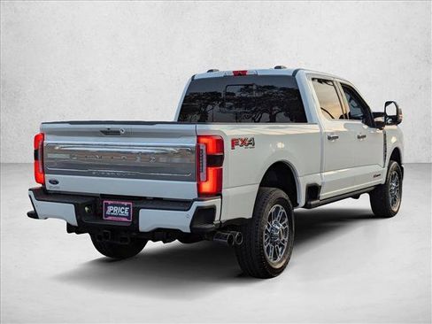 Used 2024 Ford F250 Limited w/ FX4 Off-Road Package image 5