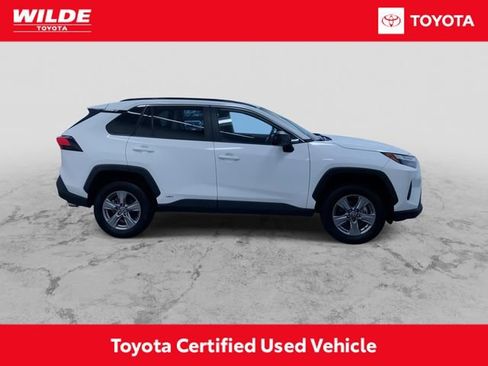 Certified 2025 Toyota RAV4 LE AWD/4WD image 2