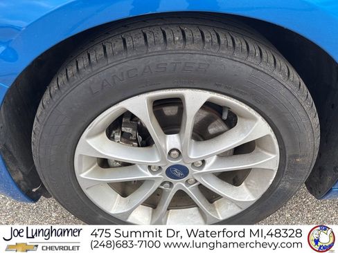 Used 2020 Ford Fusion SE image 9