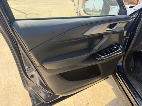 Used 2022 MAZDA CX-9 Touring AWD/4WD image 5