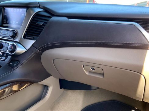 Used 2017 Chevrolet Tahoe LT AWD/4WD image 19