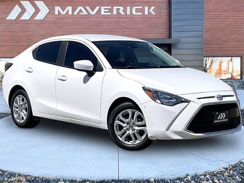 Used 2018 Toyota Yaris iA FWD image 1