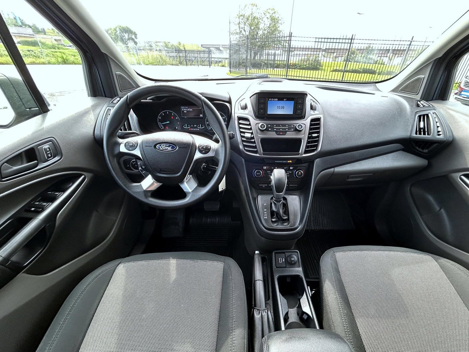 Used 2020 Ford Transit Connect XL FWD image 14