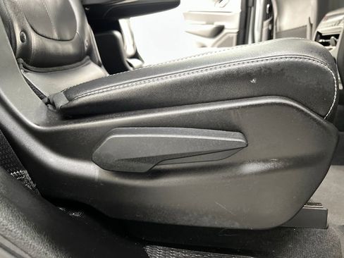 Used 2024 Jeep Grand Cherokee L Limited w/ Luxury Tech Group II image 20