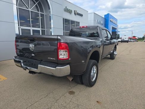 Used 2024 RAM 3500 Big Horn AWD/4WD image 9