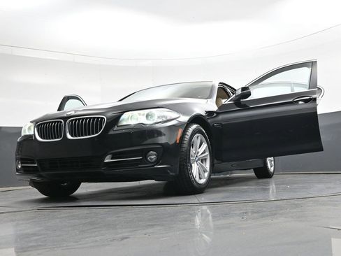 Used 2016 BMW 528i Sedan RWD image 44