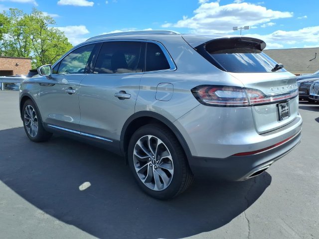 Used 2022 Lincoln Nautilus Reserve AWD/4WD image 5