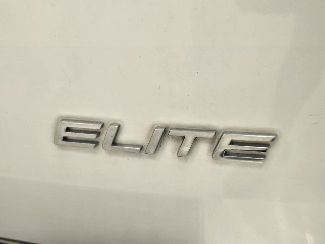 Used 2022 Honda Odyssey Elite image 4