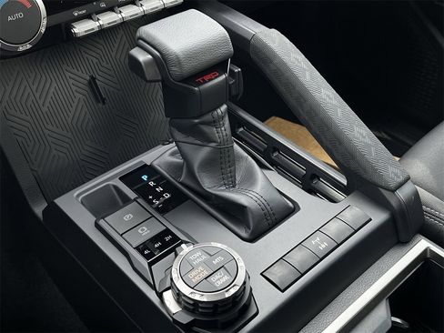 New 2026 Toyota Tacoma TRD Off-Road image 17