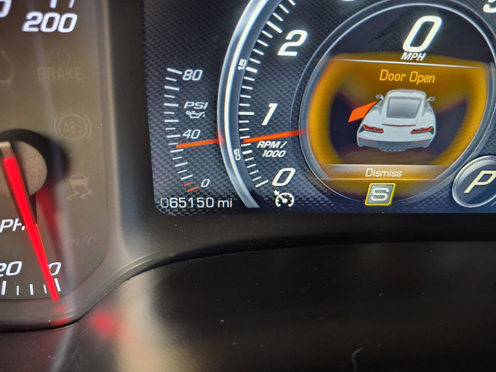 Used 2014 Chevrolet Corvette Stingray Coupe w/ 2LT Preferred Equipment Group RWD image 26