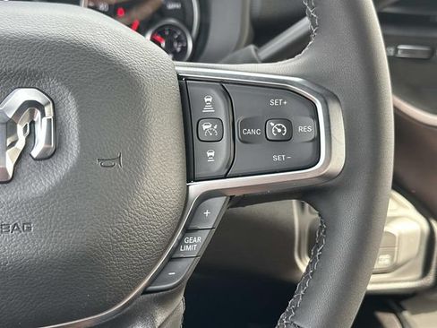 New 2026 RAM 2500 Big Horn AWD/4WD image 28