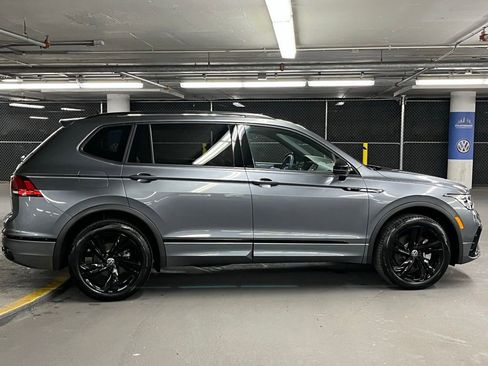 Used 2023 Volkswagen Tiguan SE R-Line AWD/4WD image 38