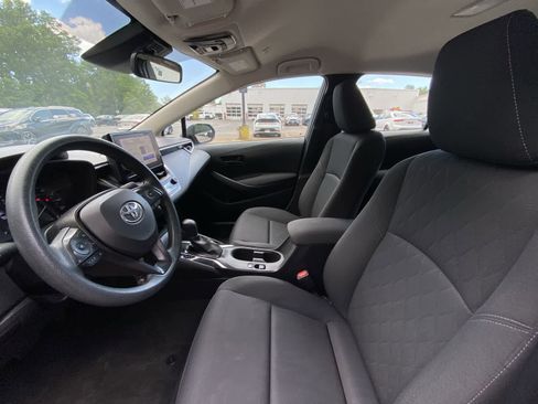 Used 2024 Toyota Corolla LE FWD image 17
