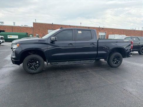 Used 2024 Chevrolet Silverado 1500 LT Trail Boss w/ Convenience Package II image 1