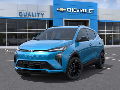 New 2027 Chevrolet Bolt RS w/ Technology Package FWD image 6