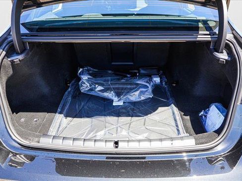 Used 2025 BMW 760i xDrive 760i xDrive w/ Executive Package image 23