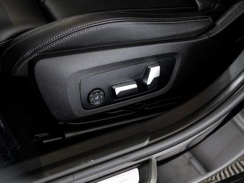 Used 2022 BMW 330e xDrive w/ Driving Assistance Package image 36