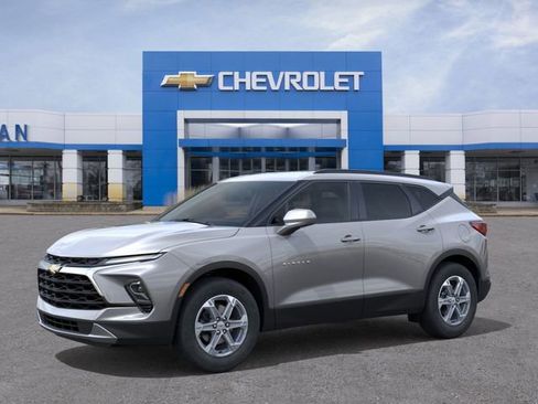 New 2026 Chevrolet Blazer LT image 2