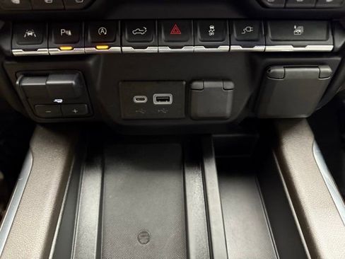Used 2020 GMC Sierra 1500 SLT w/ SLT Premium Plus Package image 37