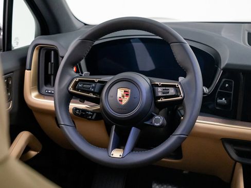 New 2026 Porsche Cayenne AWD/4WD image 12