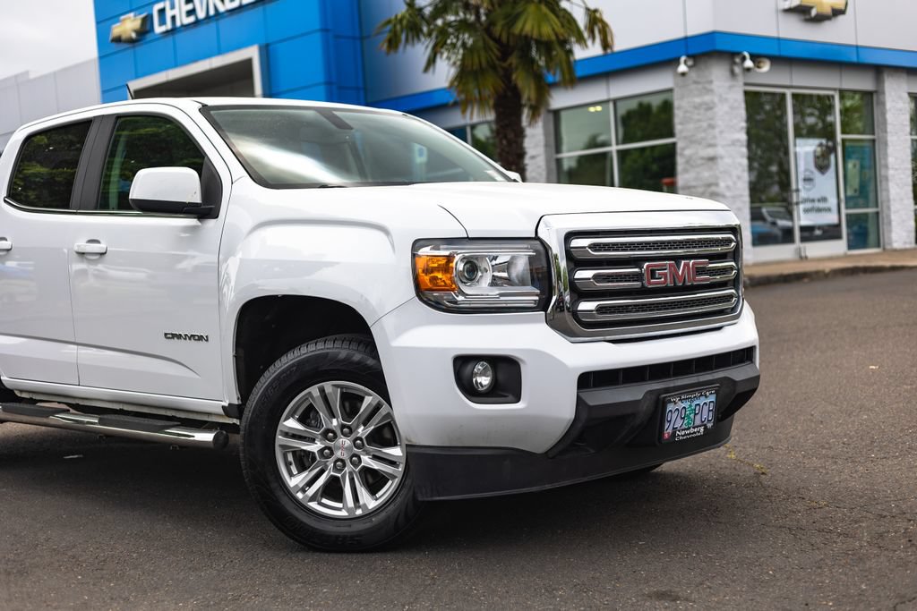 Used 2019 GMC Canyon SLE AWD/4WD image 3