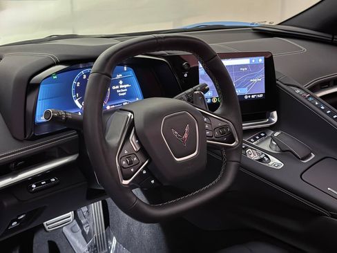 Used 2021 Chevrolet Corvette Stingray Preferred Cpe w/ 2LT RWD image 34