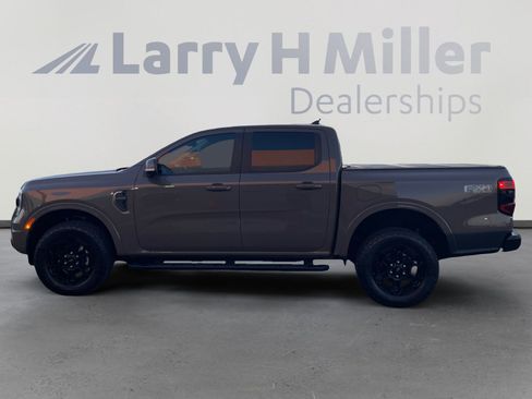 Used 2025 Ford Ranger Lariat w/ FX4 Off-Road Package AWD/4WD image 2