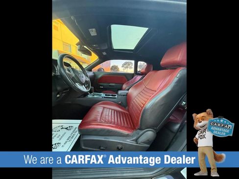 Used 2014 Dodge Challenger SXT RWD image 60