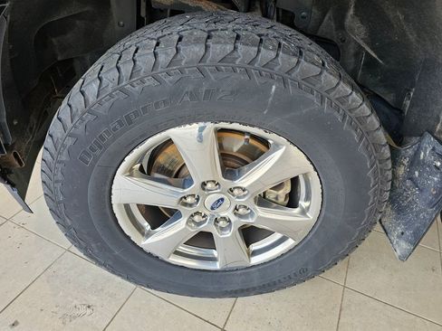 Used 2018 Ford F150 XLT w/ Equipment Group 302A Luxury image 10