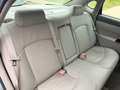 Used 2008 Buick LaCrosse CXL w/ Driver Confidence Package image 22