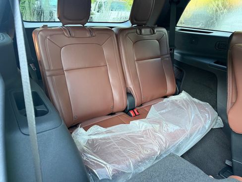 New 2026 Lincoln Aviator Reserve AWD/4WD image 15