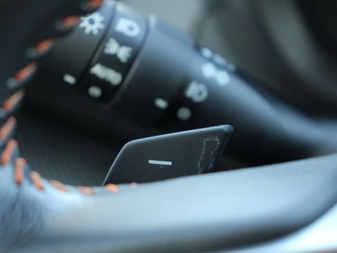 Used 2019 Subaru Crosstrek 2.0i Premium image 23