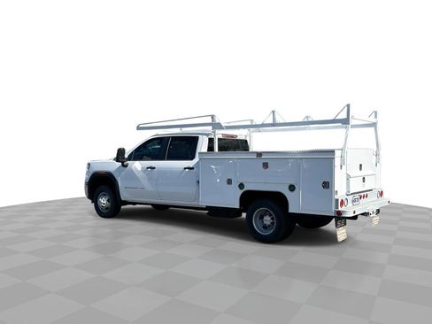 New 2025 GMC Sierra 3500 Pro w/ Convenience Package image 6