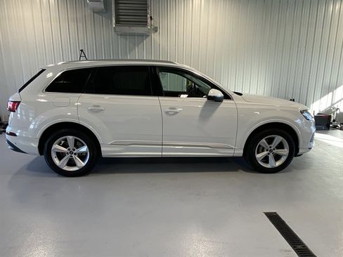 Used 2024 Audi Q7 2.0T Premium Plus image 2