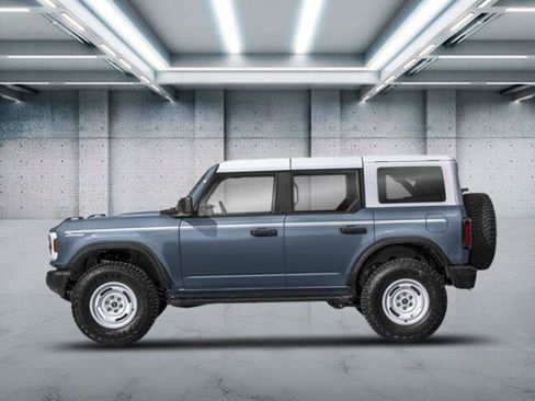 New 2025 Ford Bronco Heritage Edition image 6