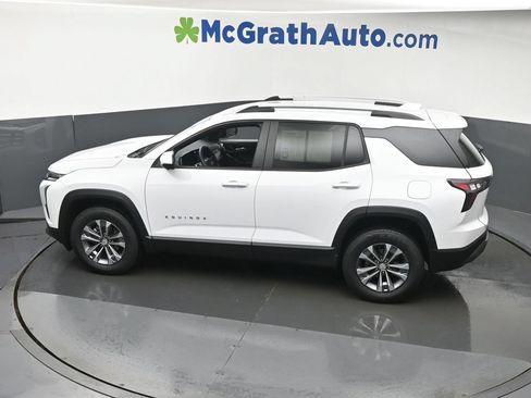 Used 2025 Chevrolet Equinox LT w/ Convenience Package II AWD/4WD image 23
