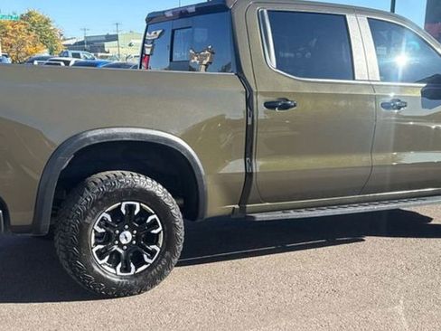 Used 2023 Chevrolet Silverado 1500 ZR2 image 7