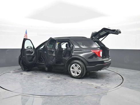 Used 2023 Ford Explorer XLT w/ Equipment Group 202A image 46